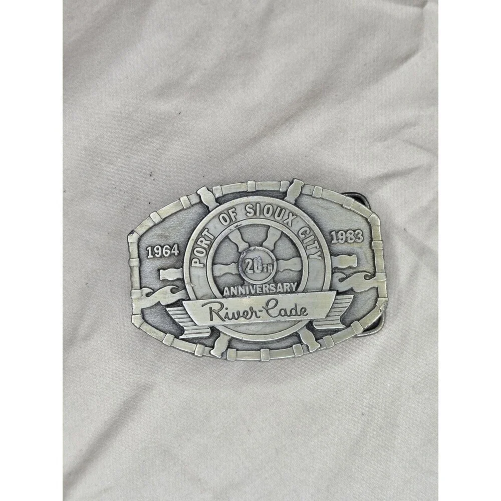 Vintage Industrial Wheel Crest Belt Buckle - Silver Oval Collectible